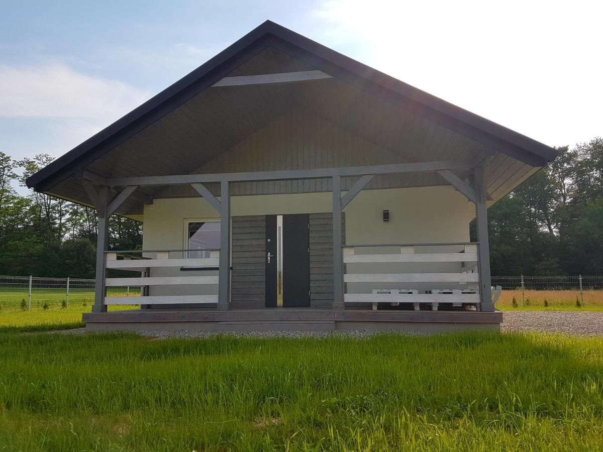Domki Komfort Caloroczne Zator Buitenkant foto