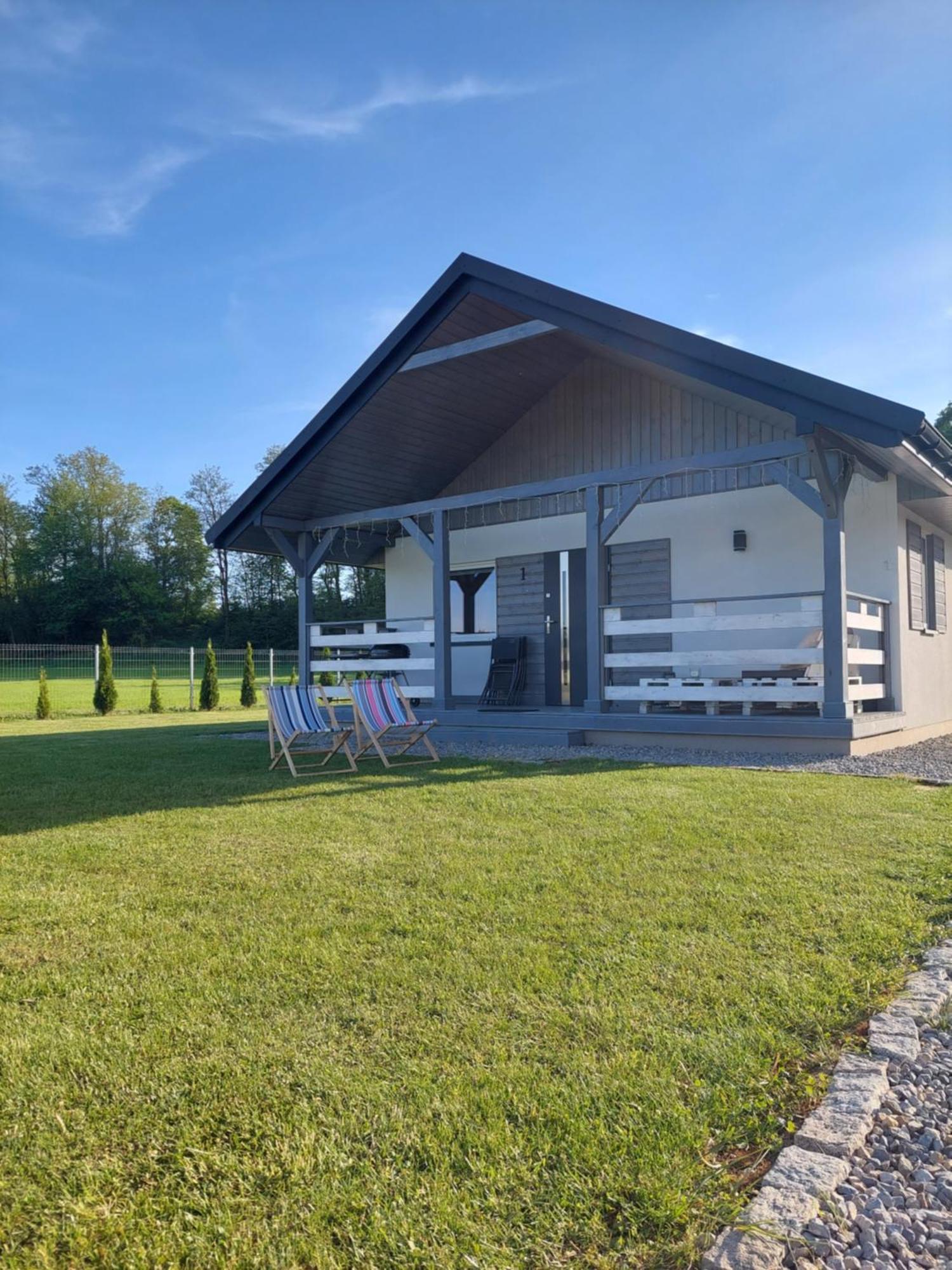 Domki Komfort Caloroczne Zator Kamer foto